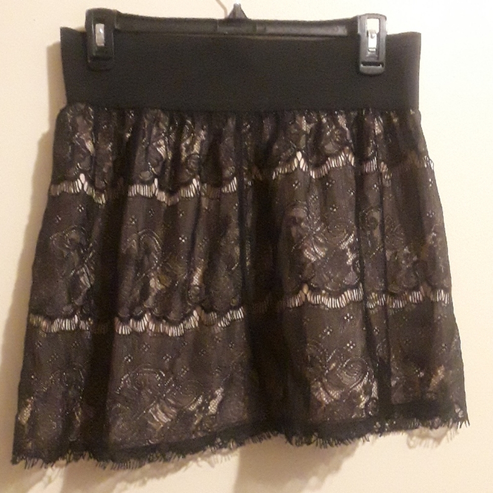 Xhilaration skirt women size Medium